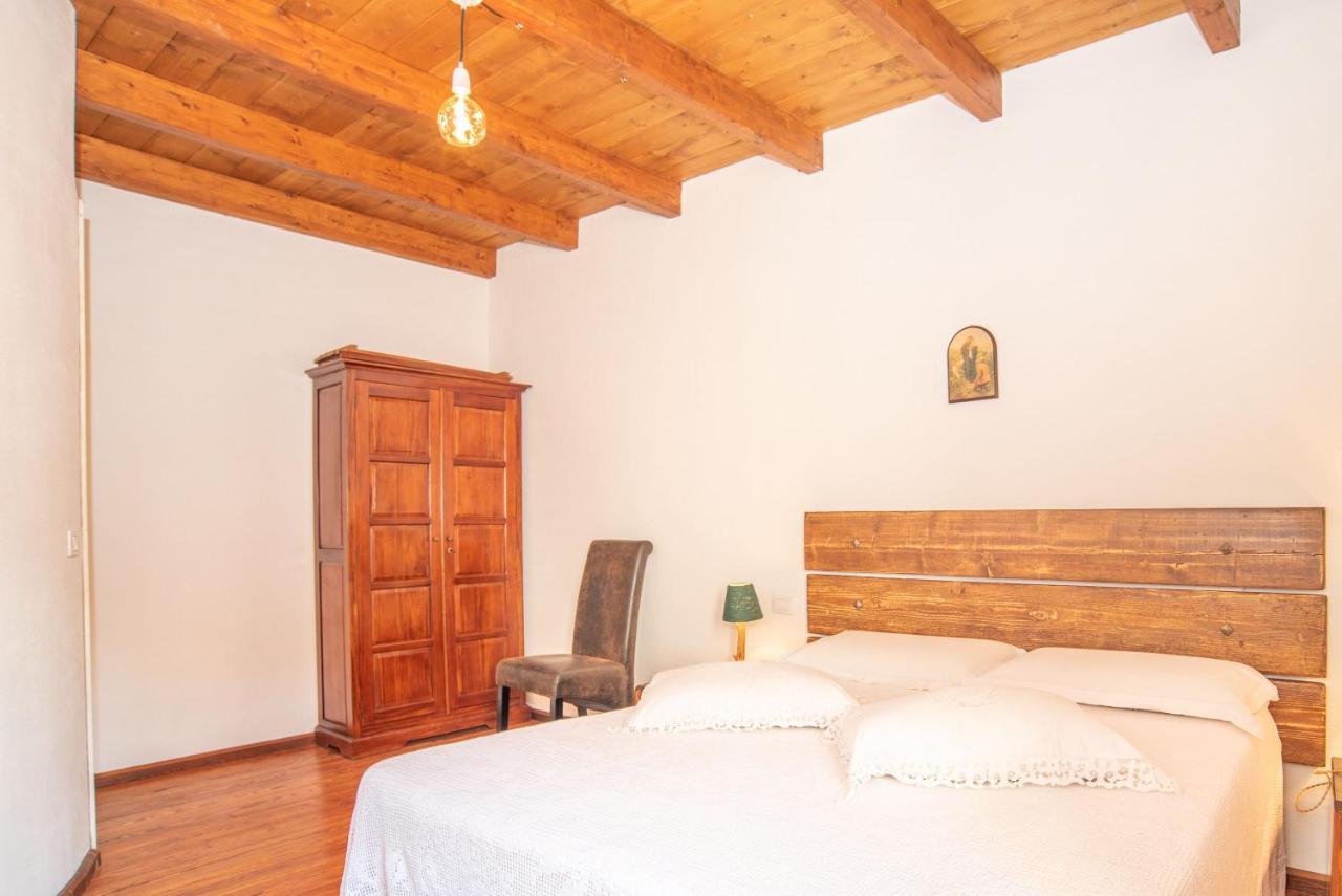 Вилла Casa Santa Croce Ala dei Sardi Экстерьер фото
