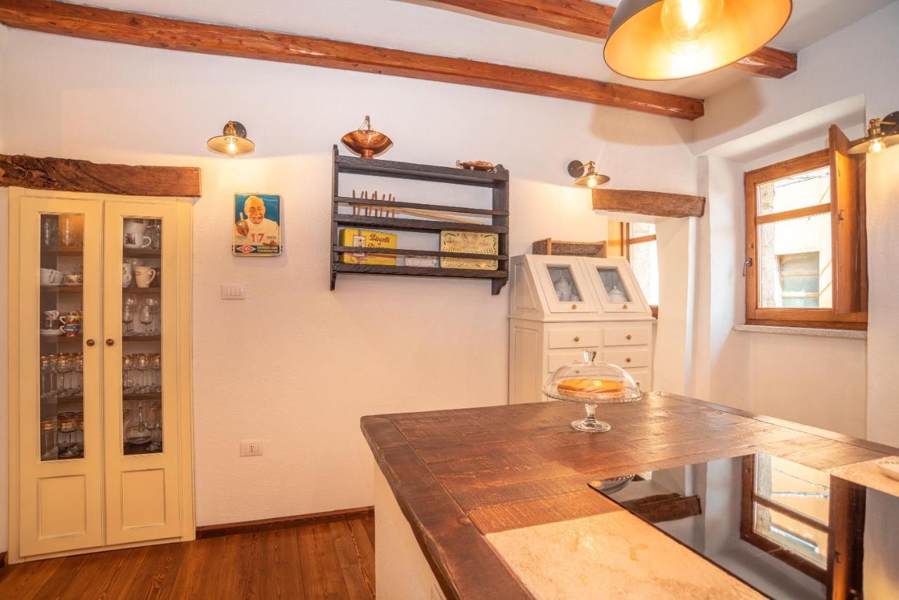 Вилла Casa Santa Croce Ala dei Sardi Экстерьер фото