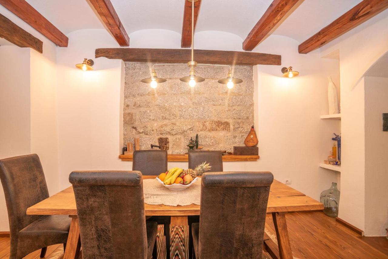 Вилла Casa Santa Croce Ala dei Sardi Экстерьер фото